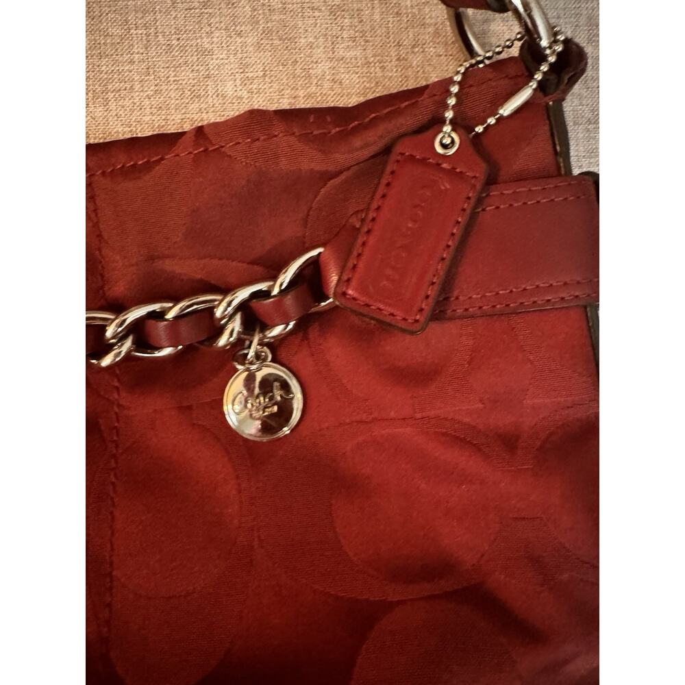 Coach Crossbody Bag Womens Medium Burgundy Signature C F18862 Y2K Classic - Picture 2 of 10